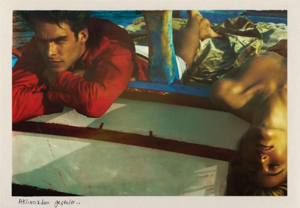 Снимка: Sebastian Faena