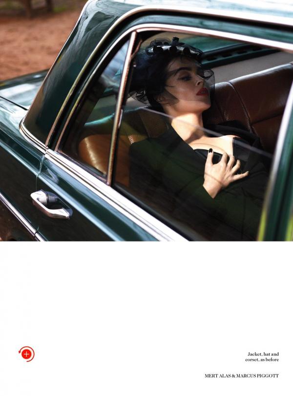 Снимка: сп.Vogue