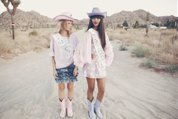 Снимка: Wildfox
