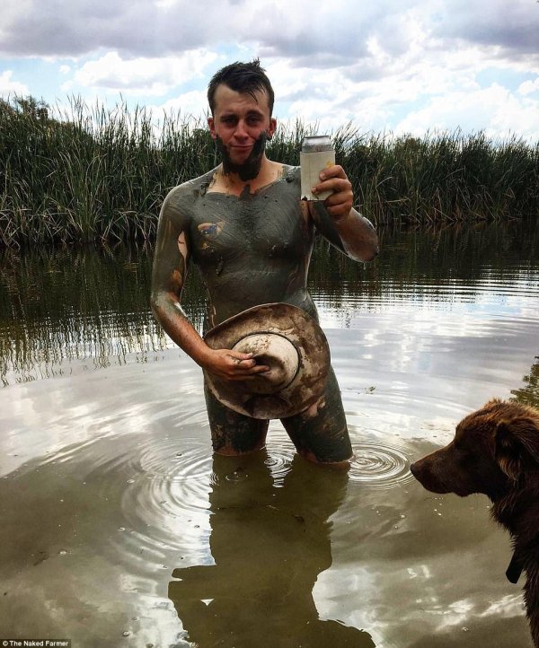 Снимка: Instagram/ The Naked Farmer