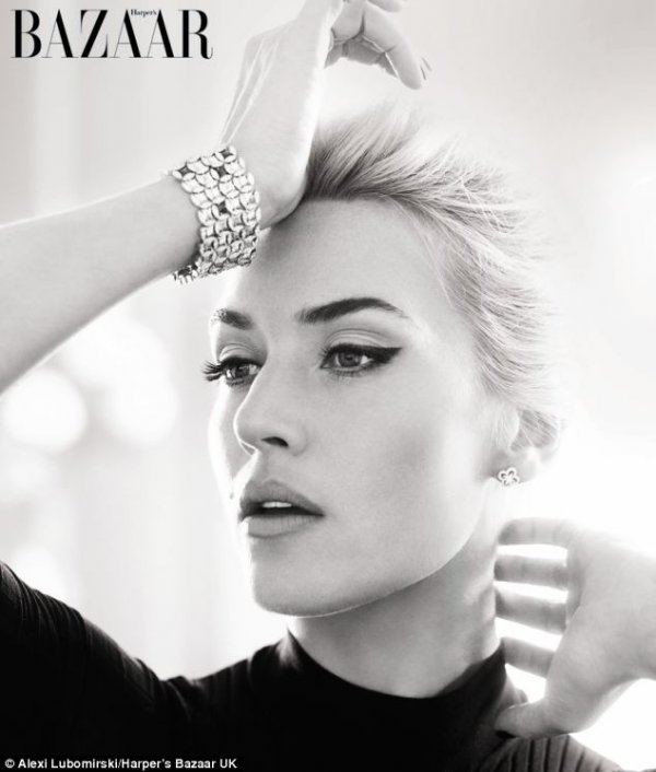 Снимка: сп.  Harper’s Bazaar