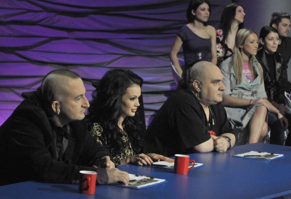 Журито на "Music Idol" 3 - Дони, Мария и Фънки, 2009 г. Снимка: Булфото