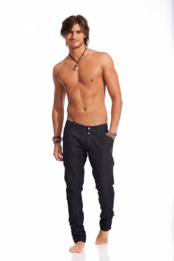 Дънки Escape Star Jeans, Цена: 89.30 лв. (намалени от 117.66 лв). Повече за продукта и как да си го закупите можете да разберете тук!