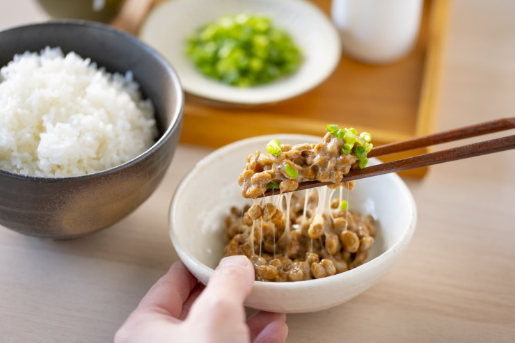 нато istock