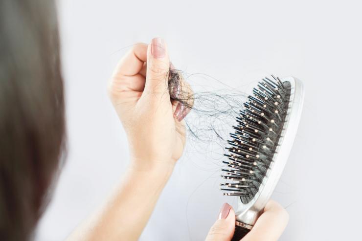 Hair-on-comb