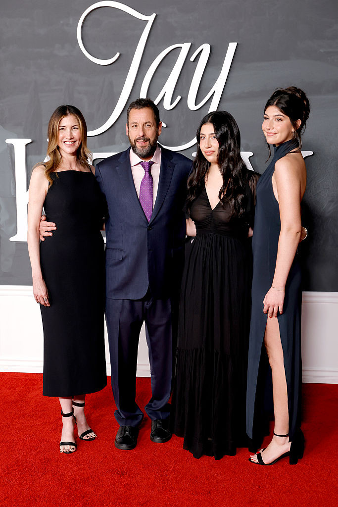 Семейство Сандлър;