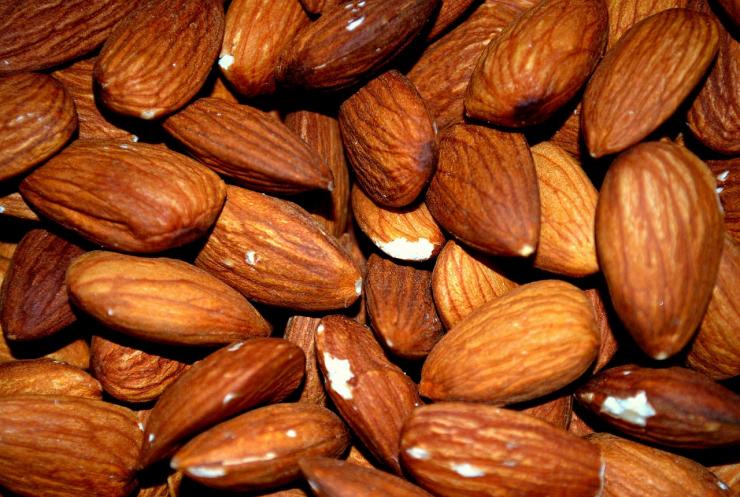 бадеми, almonds