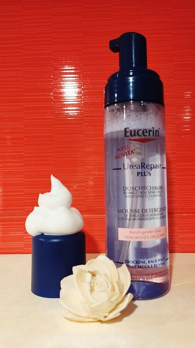 Eucerin пяна