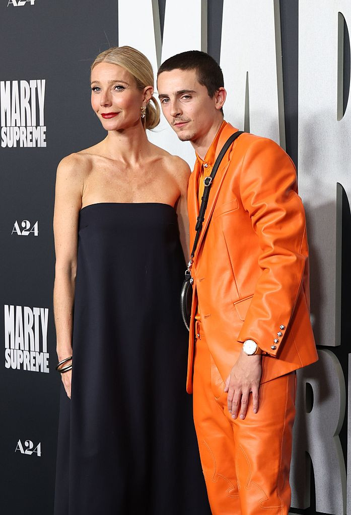 Гуинет Полтроу,