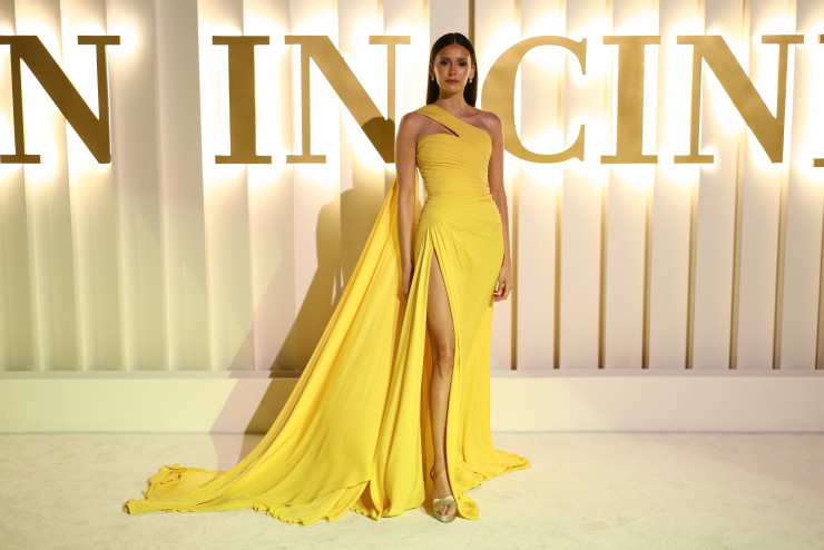 Нина Добрев,